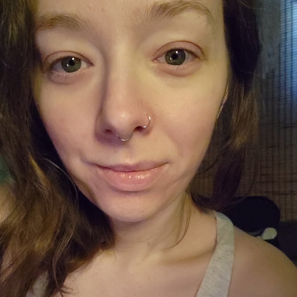 Meet your Posher, Stella Strangely